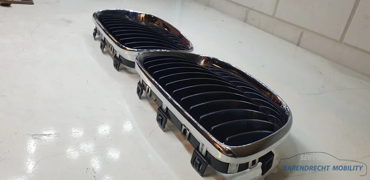 grille-bmw-e90-3-serie-grill-zwart-chrome-origineel-gebruikt-2005-2008 — foto 9