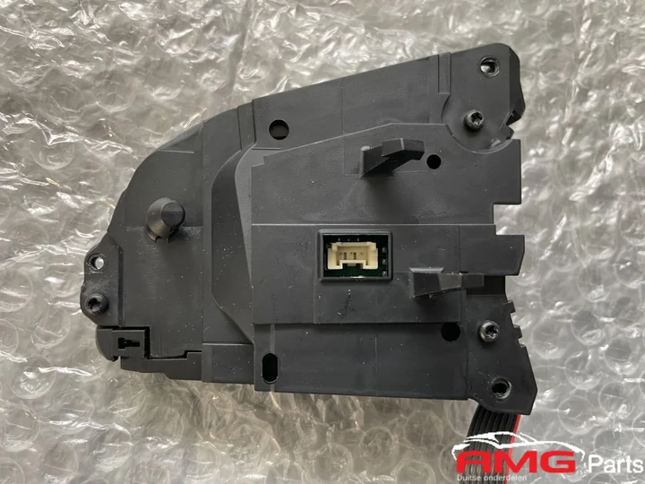 vw-polo-up-scirocco-stuur-gti-gtd-r-line-knopjes-1k8959442 — foto 4