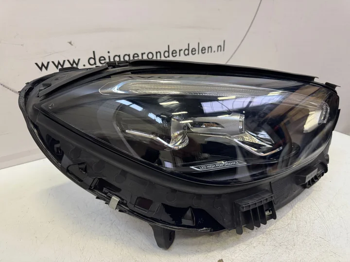 mb-c-klasse-w206-koplamp-high-performance-rechts-a2069068204 — foto 3