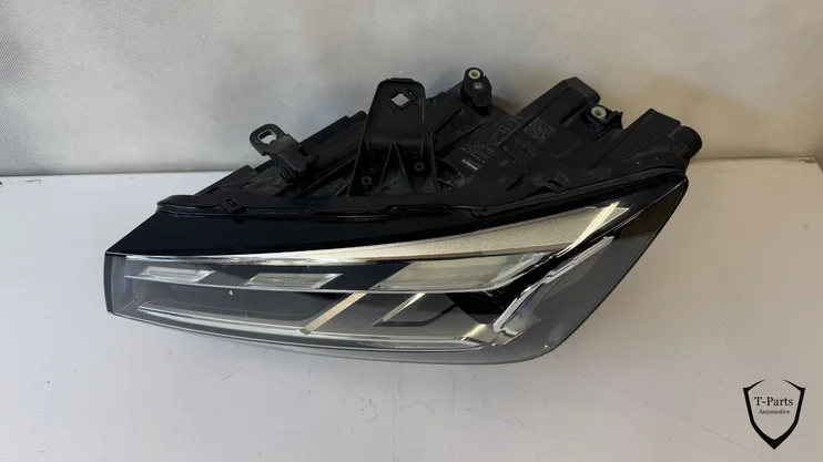 audi-q2-koplamp-links-lamp-81a941035 — foto 4
