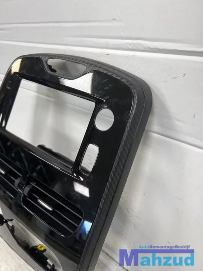 renault-clio-4-middenconsole-radioframe — foto 3