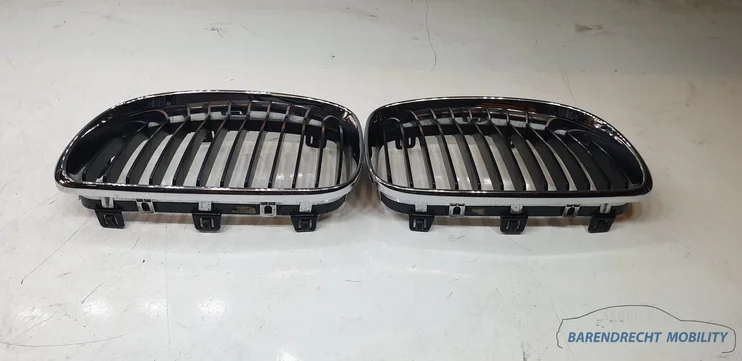 grille-bmw-e90-3-serie-grill-zwart-chrome-origineel-gebruikt-2005-2008 — foto 2