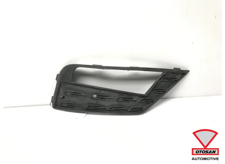 Seat Leon 5F Voorbumper Rooster Mistlamp Rechts 5F0853666G