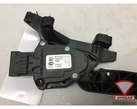 fiat-500x-500-x-2018-gaspedaal-6pv01017515 — foto 3