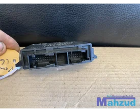 peugeot-207-cc-parkeer-pdc-module-9661496880-20072015 — foto 2