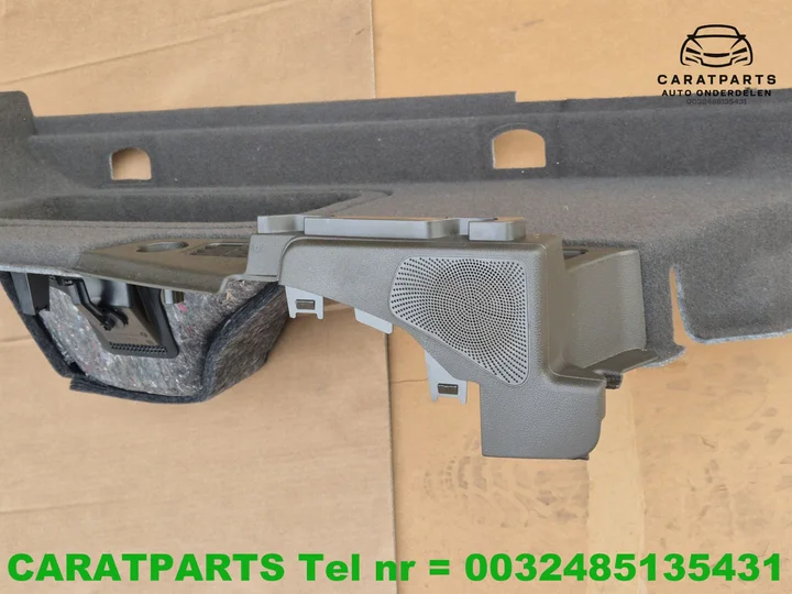 8t8863880m-audi-a5-bagageruimtebekleding-a5-koffer-bekleding — foto 5