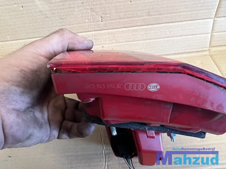audi-a4-b8-8k-sedan-facelift-led-achterlicht-rechts-binnen-20122015 — foto 3