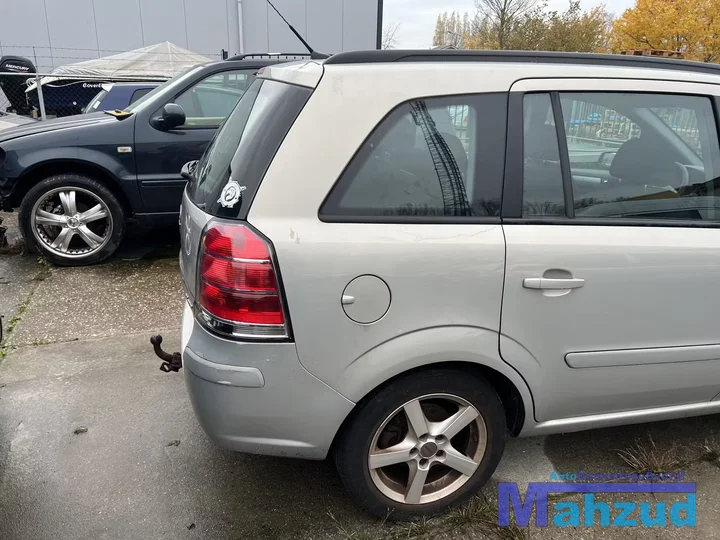 2005-opel-zafira-b-22-direct-z22yh-z167-onderdelen — foto 8