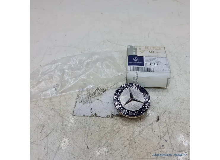 Mercedes motorkap ster zwart NIEUW ongebruikt diverse modellen A B C E Klasse compleet origineel nette staat gebruikt 2005 2006 2007 2008 2009 2010 2011 2012 2013 2014 2015 2016 2017 2018 2019 2020 2021 2022 BARENDRECHT MOBILITY SERVICE