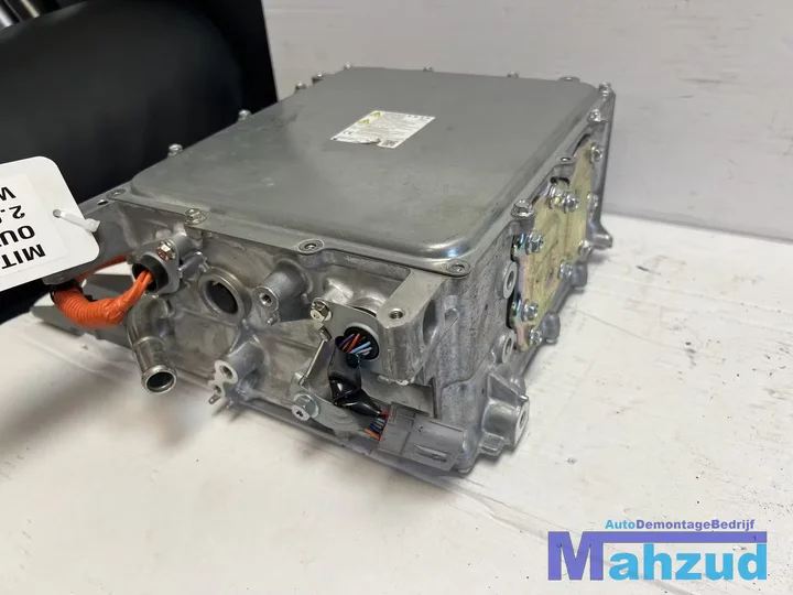 mitsubishi-outlander-phev-20-16v-acculader-w005t70271 — foto 5