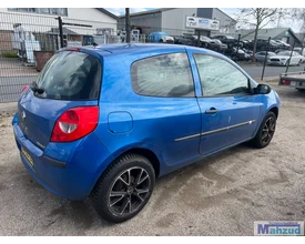 2006-renault-clio-3-12-blauw-tei45-d4f-demontage-onderdelen — foto 7