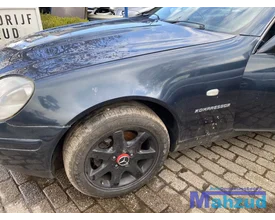 1998-mercedes-slk-r170-23-111973-donker-blauw-onderdelen — foto 22