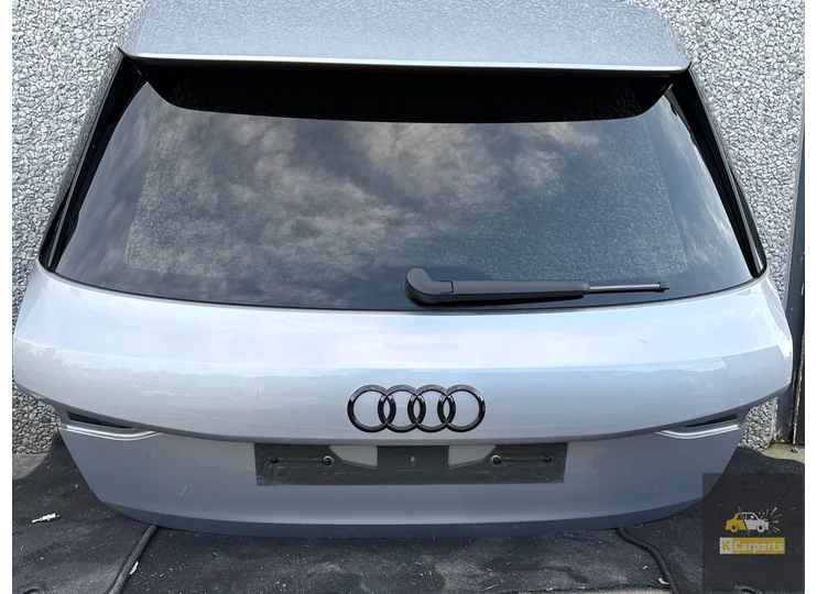 AUDI A3 8Y Sportback hybride hayon gris 2019+