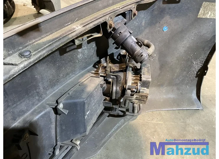 mitsubishi-lancer-7-grijs-voorbumper-compleet-a39