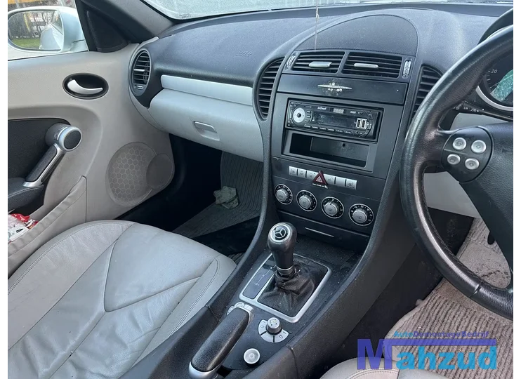 slk-r171-dashboard-schakelaar-delen-interieur-radio-armsteun
