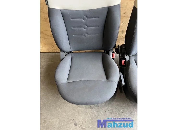 2012-fiat-500-compleet-interieur-stof-zwart-wit