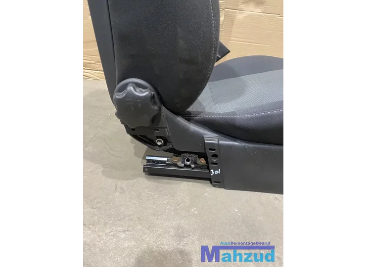 opel-meriva-a-zwart-stof-interieur-20032010