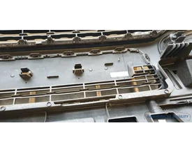 voorbumper-met-grille-citroen-c3-picasso-zilver-origineel-gebruikt-mistlampen — foto 19