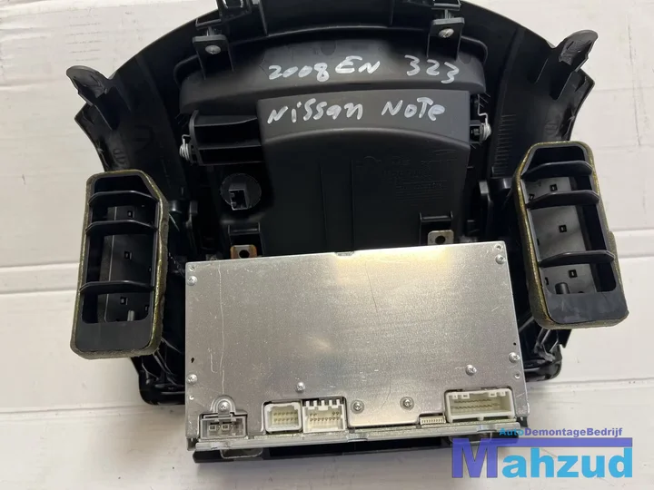 nissan-note-middenconsole-radio-luchtrooster-20052012 — foto 5