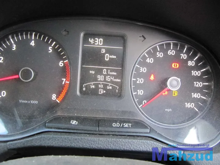 2010-volkswagen-polo-6r-12-demontage-sloop-126 — foto 11