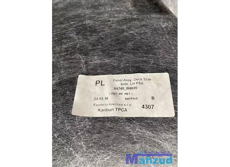 peugeot-108-bagege-ruimte-interieur-bekleding-links-rechts