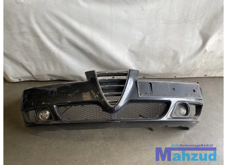 2004 ALFA ROMEO 156 Zwart 639 Voorbumper bumper 1997-2005
