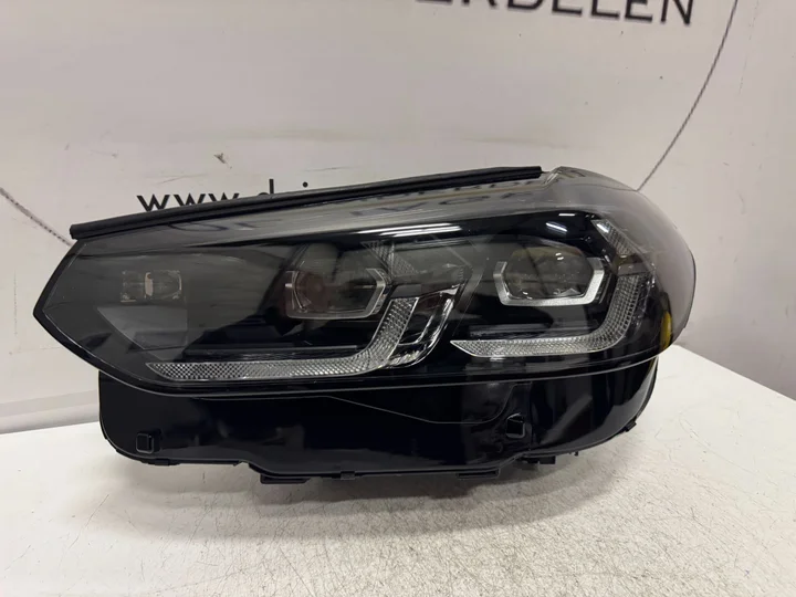 bmw-x3-x4-g01-g02-adaptive-led-black-koplamp-links-5a29205 — foto 2
