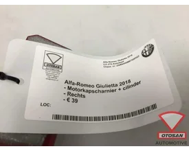 alfa-romeo-giulietta-18-motorkapscharnier-+-cilinder-rechts — foto 3