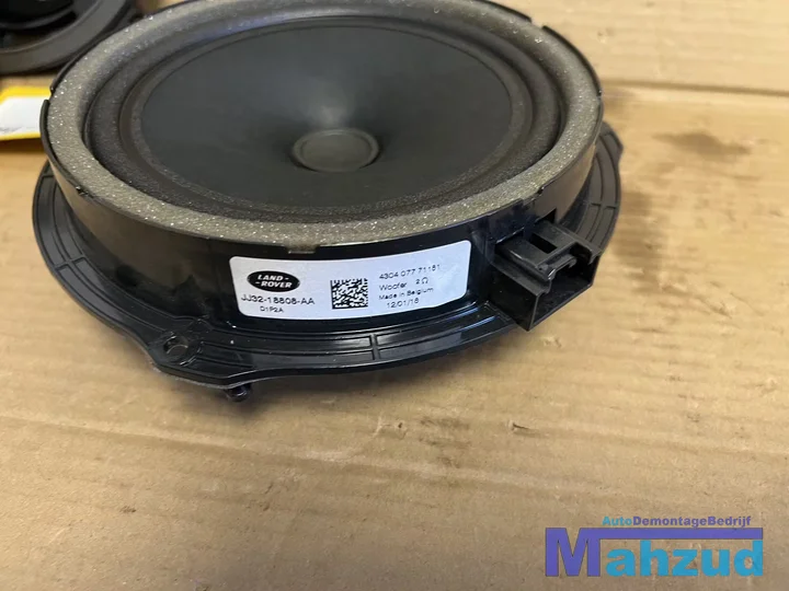 jaguar-epace-x540-links-rechts-voor-speaker-2015-jj3218808aa — foto 4