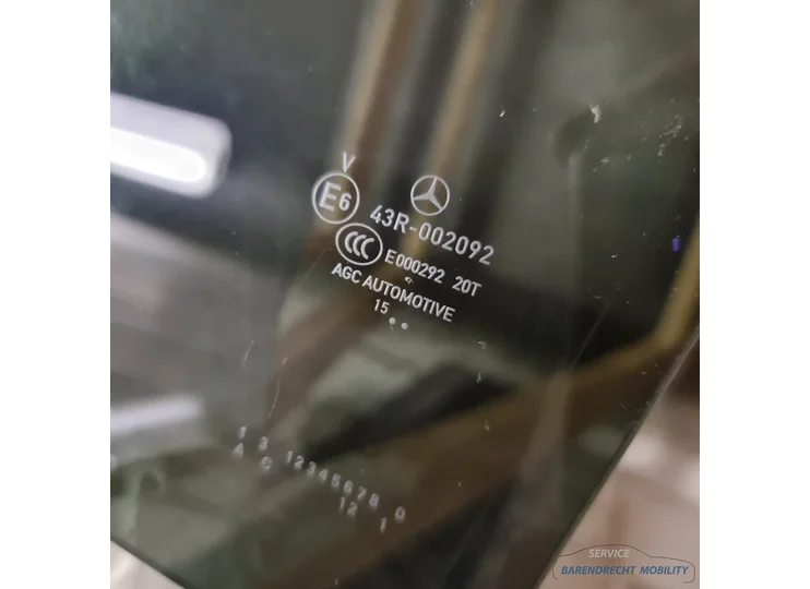 mercedes-s205-c-klasse-zij-ruit-zijruit-donker-getint-links-achter-la-43r002092-origineel-nette-staat-gebruikt-2014-2015-2016-2017-2018-2019-2020-2021-barendrecht-mobility-service