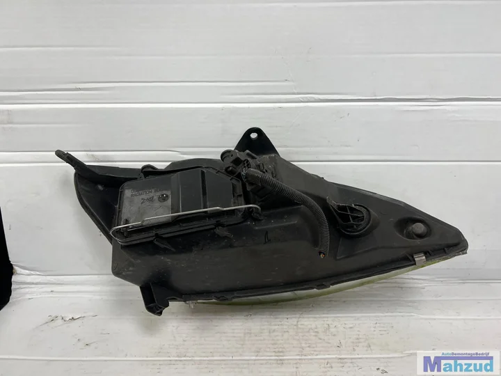 ford-focus-1-links-koplamp-19982004 — foto 4