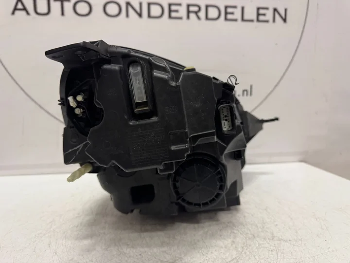 ford-puma-ii-full-led-koplamp-l1tb13e015ek-links-2019 — foto 4