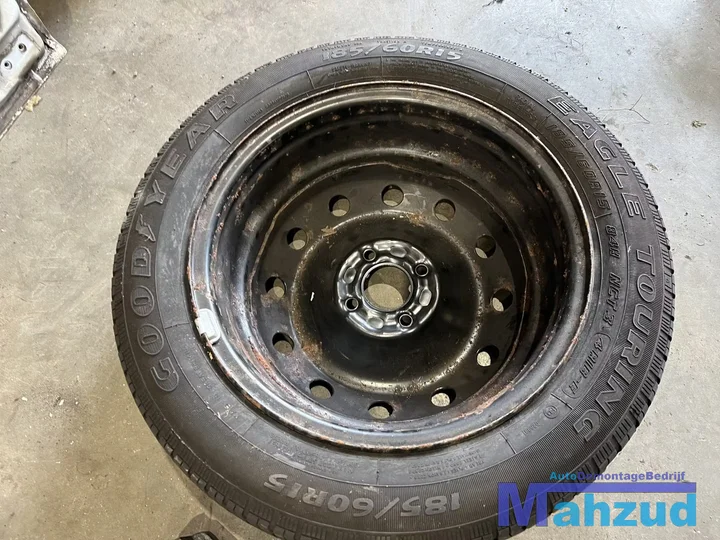 renault-megane-4x100-601-15-inch-thuiskomer-reservewiel-krik — foto 3