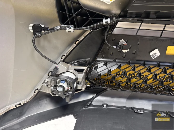 toyota-aygo-x-voorbumper-origineel-52119oh19-pdc-compleet — foto 14