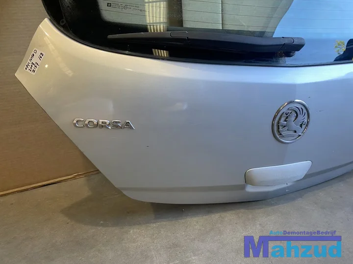 opel-corsa-d-grijs-z157-achterklep-3-deurs — foto 6