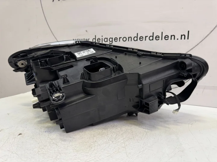 bmw-x1-f48-vol-led-koplamp-links-7428735 — foto 10