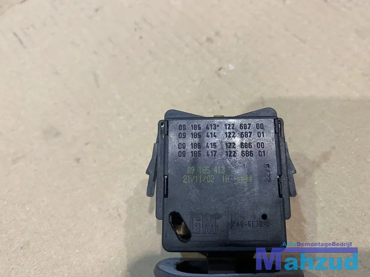 opel-corsa-c-richtingaanwijzer-schakelaar-09185413 — foto 4