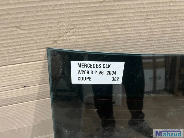 mercedes-clk-w209-coupe-achterraam-achterruit-20022010 — foto 2