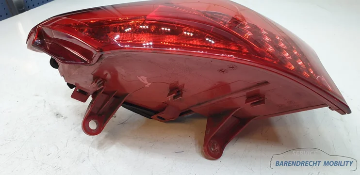 led-achterlicht-rechts-peugeot-3008-9683460780-passagierskant-buiten-origineel-gebruikt — foto 8