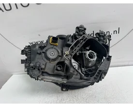 mercedes-actros-xenon-koplamp-rechts-a9608202739 — foto 7