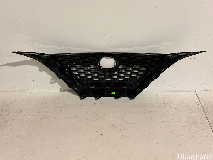 nissan-qashqai-j12-grille-623106ua — foto 2