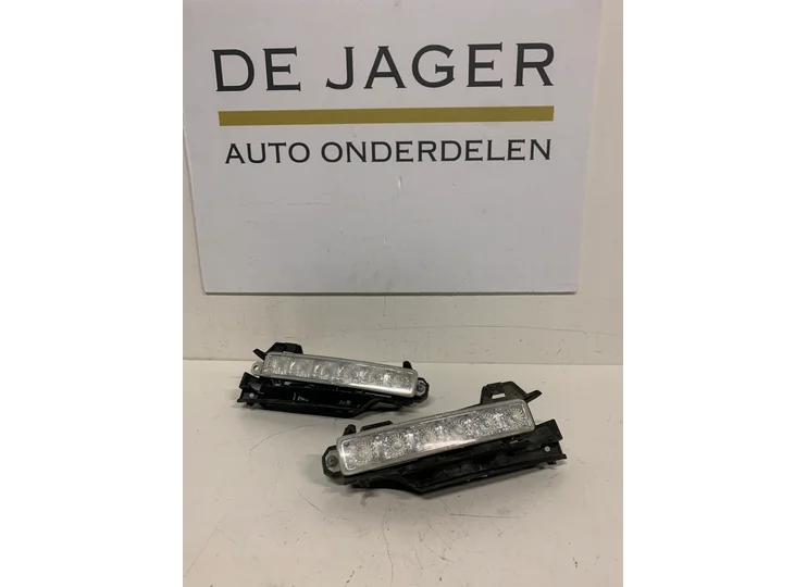 TOYOTA AYGO II DAGRIJVERLICHTING SET ORIGINEEL 9815568380