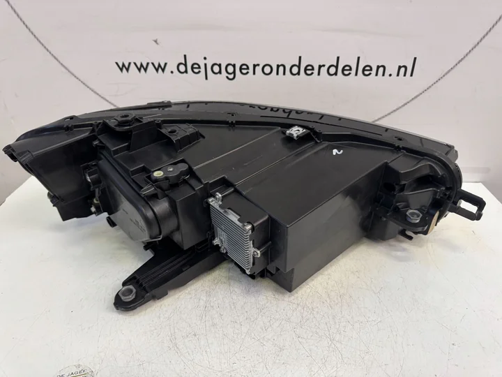 vw-passat-b9-vol-led-koplamp-links-3j1941005 — foto 4