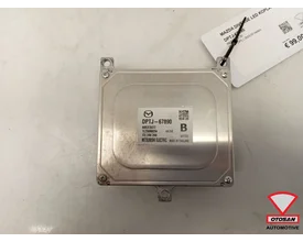mazda-diverse-led-koplamp-module-dptj-67890