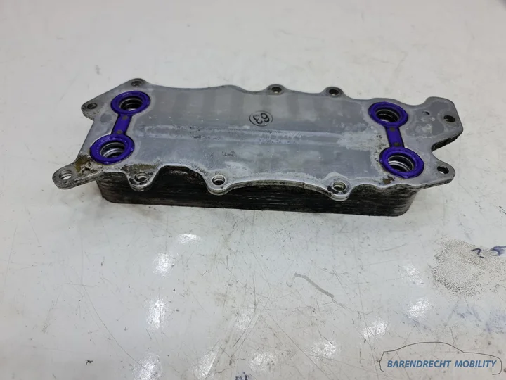 om642-642-mercedes-chrysler-jeep-dodge-pierburg-oliekoeler-6421800165-origineel-nette-staat-gebruikt-2005-2006-2007-2008-2009-2010-2011-2012-2013-2014-barendrecht-mobility-service — foto 3