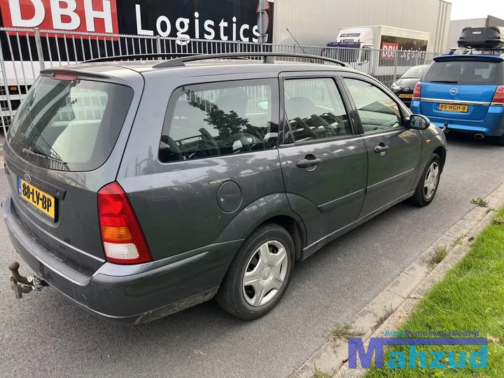 ford-focus-1-turnier-16-16v-demontage-station-onderdelen — foto 6