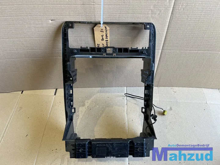 mercedes-bklasse-w245-middenconsole-radio-frame-20052011 — foto 3