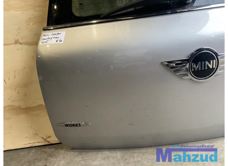 mini-countryman-works-r60-grijs-achterklep-20102016