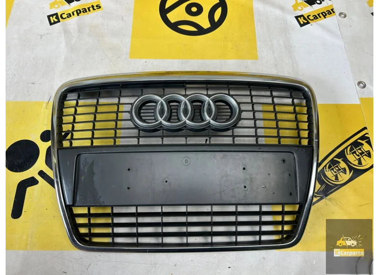 Audi A6 2004 -2009 grille chrome neat condition 4f0853651S