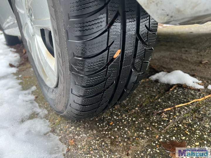 vw-polo-6r-stalen-velgen-winter-banden-5x100-571-14-inch — foto 5